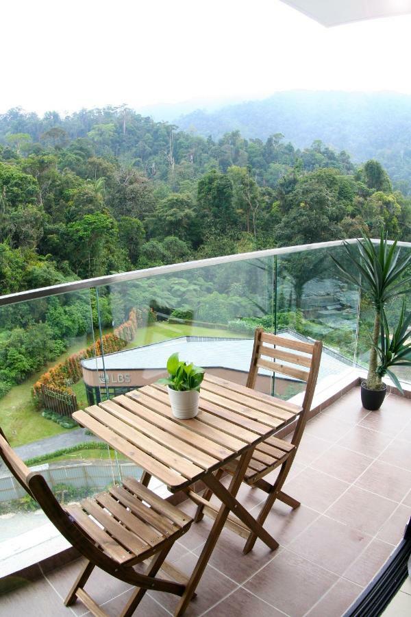 Lovely & Cozy Home @ Midills Genting Genting Highlands Buitenkant foto